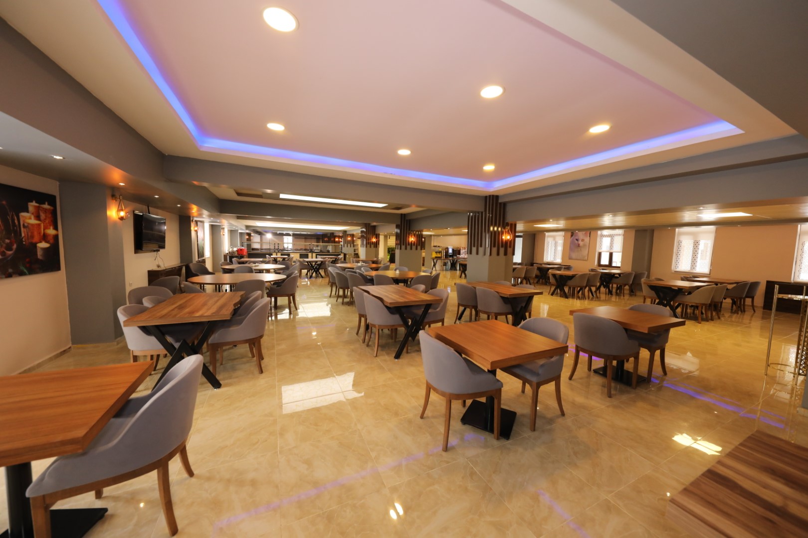 Kafeterya / Pastane & Restaurant